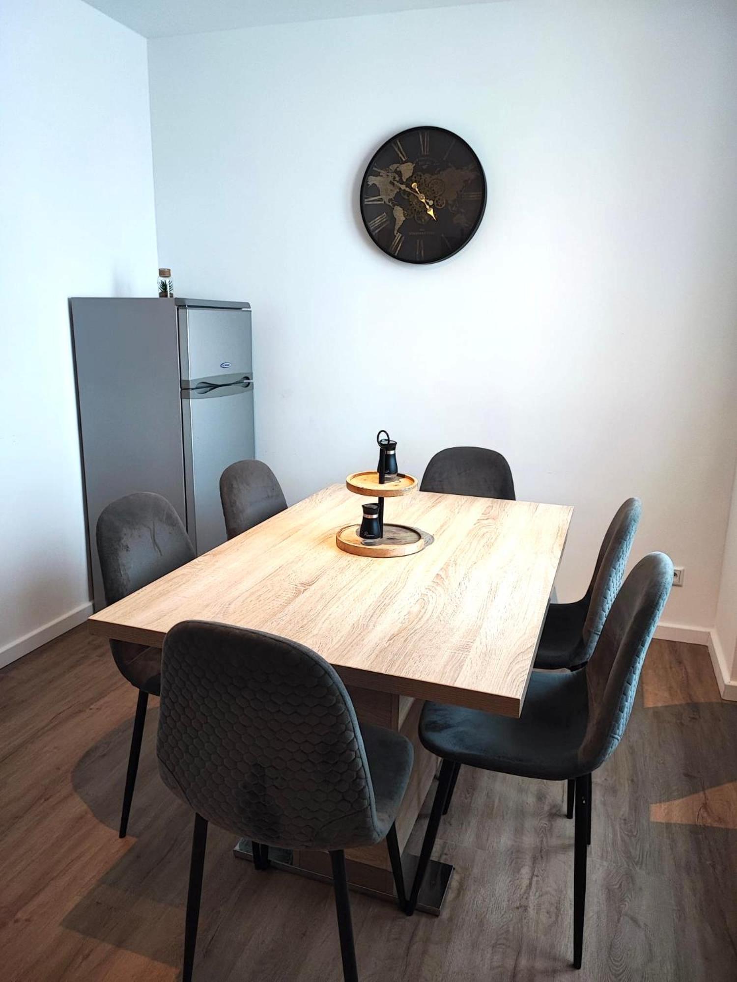 Apartament Rtr Essen - Fuer Bis Zu 8 Personen - Voll Ausgestattet - Zentral Limbecker Platz - Messe - Uniklinikum - Smart Tv - Modern Zewnętrze zdjęcie